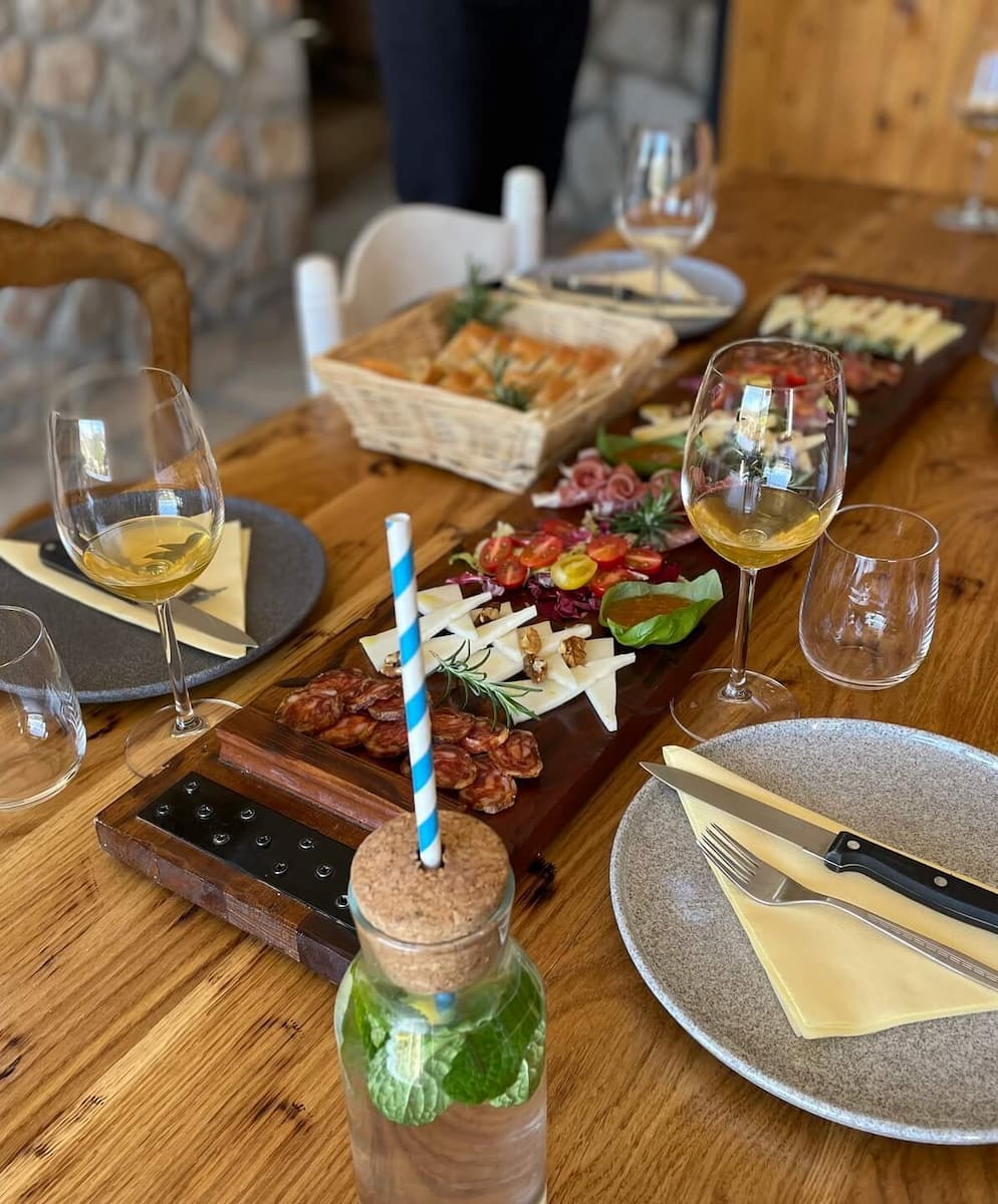 Stari Grad, Azienda vinicola della famiglia Lacman