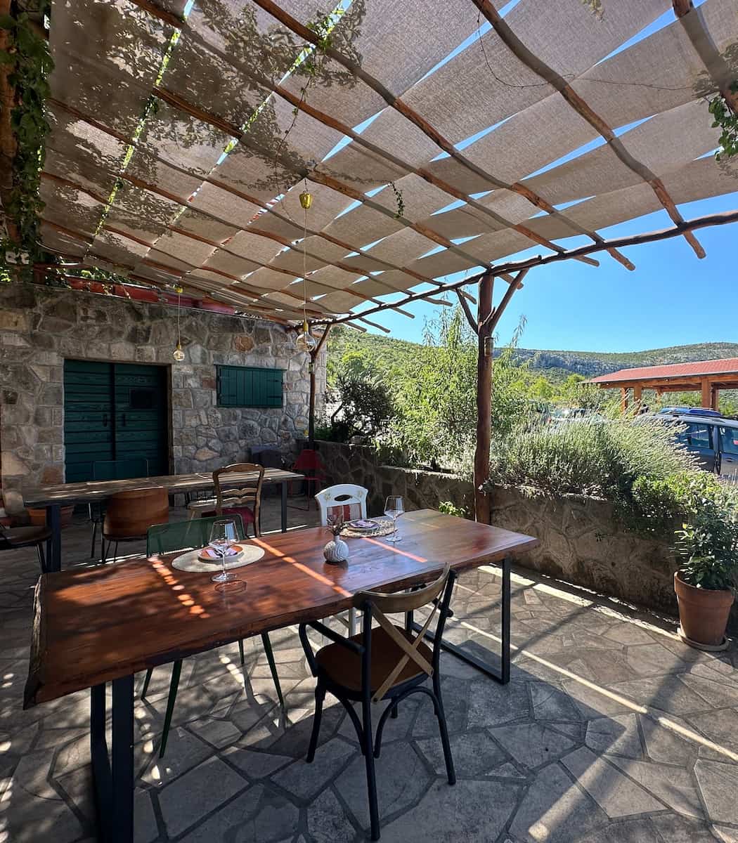 Stari Grad, Azienda vinicola della famiglia Lacman