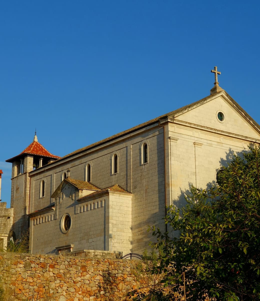 Vrboska, Chiesa di San Lorenzo
